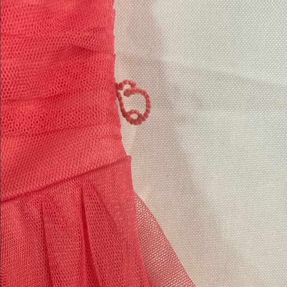 Elegant Pink Ruffled Dress - Picture 2 of 7